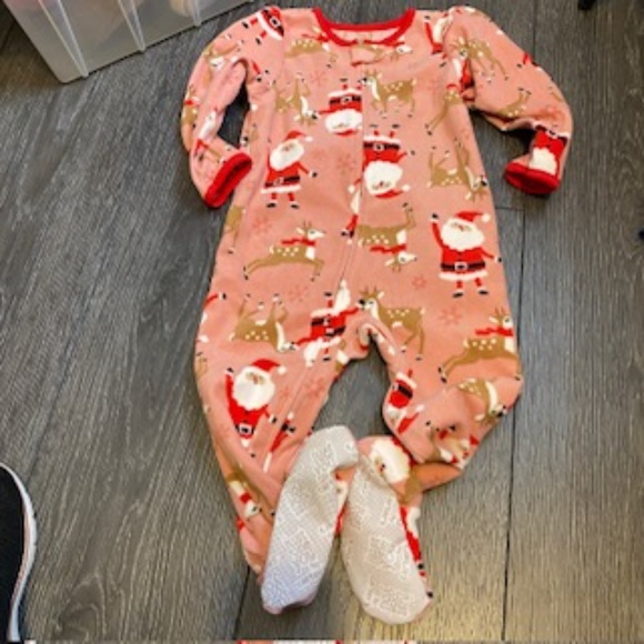 New Santa footed pajamas - Picture 1 of 6
